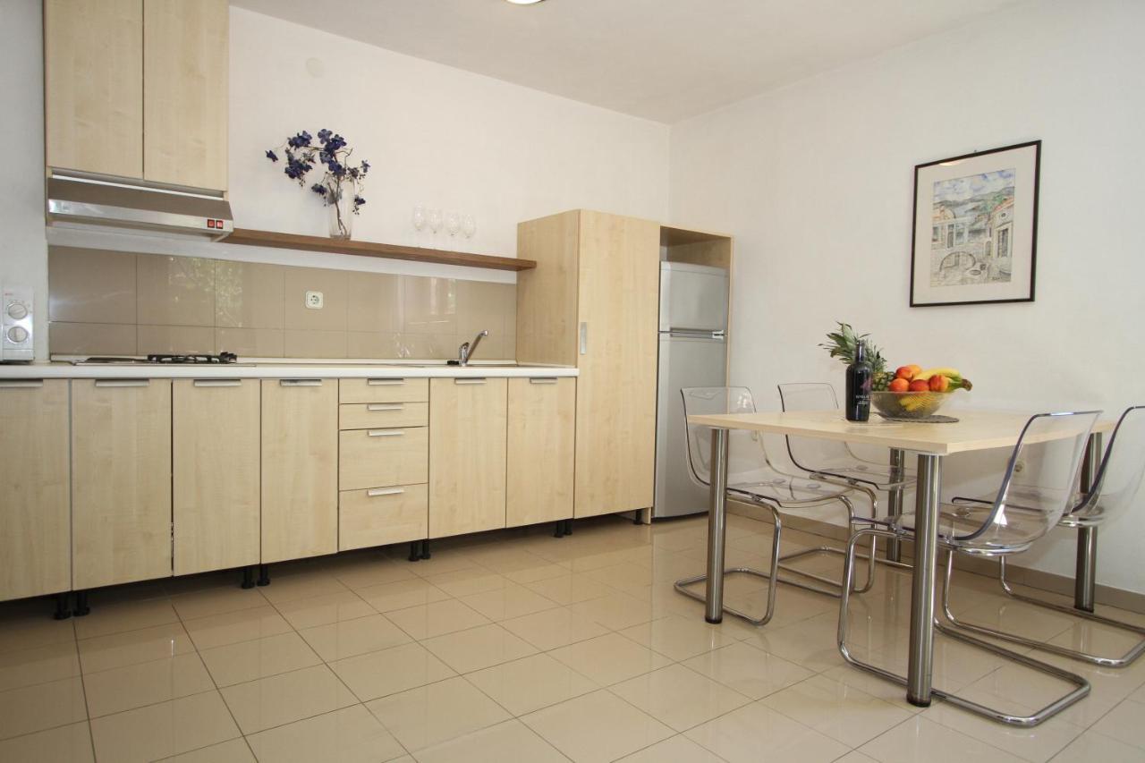 Holiday Apartment Rokov ซาดาร์ ภายนอก รูปภาพ