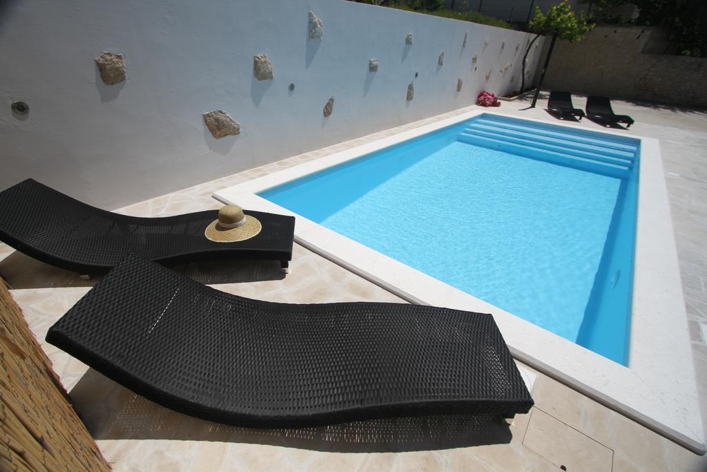 Holiday Apartment Rokov ซาดาร์ ภายนอก รูปภาพ